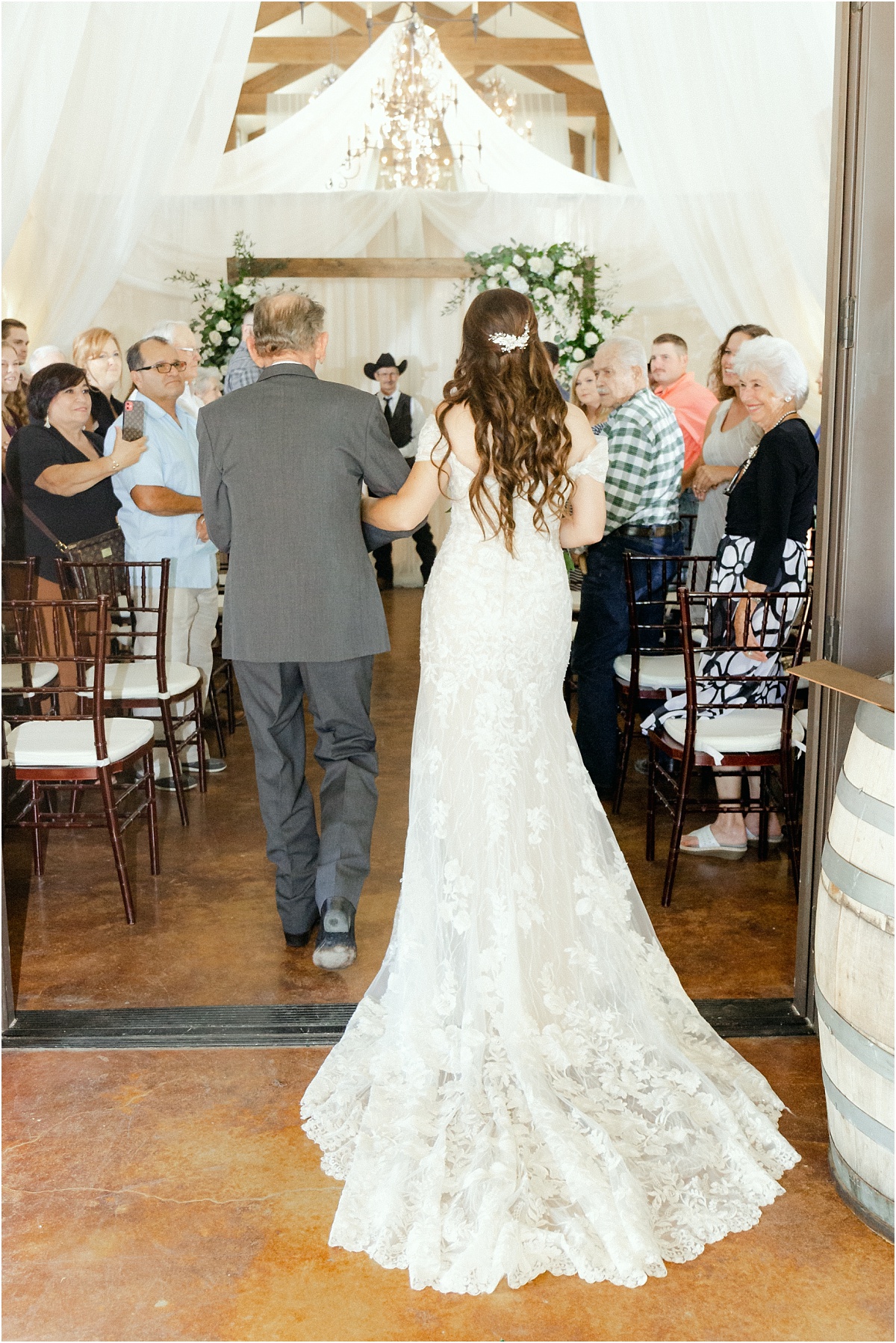 Wedding Ceremony at the Lodge and Country Cottages