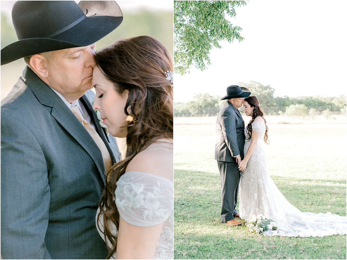 Pastel Summer Wedding at the Lodge at Country Inn Cottages | Fredericksburg, Texas