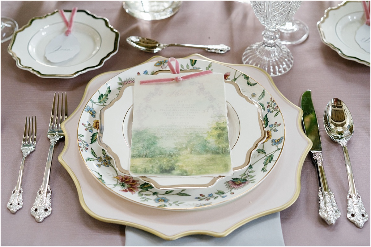 dinner-place-setting-with-custom-dinner-menue-on-plate