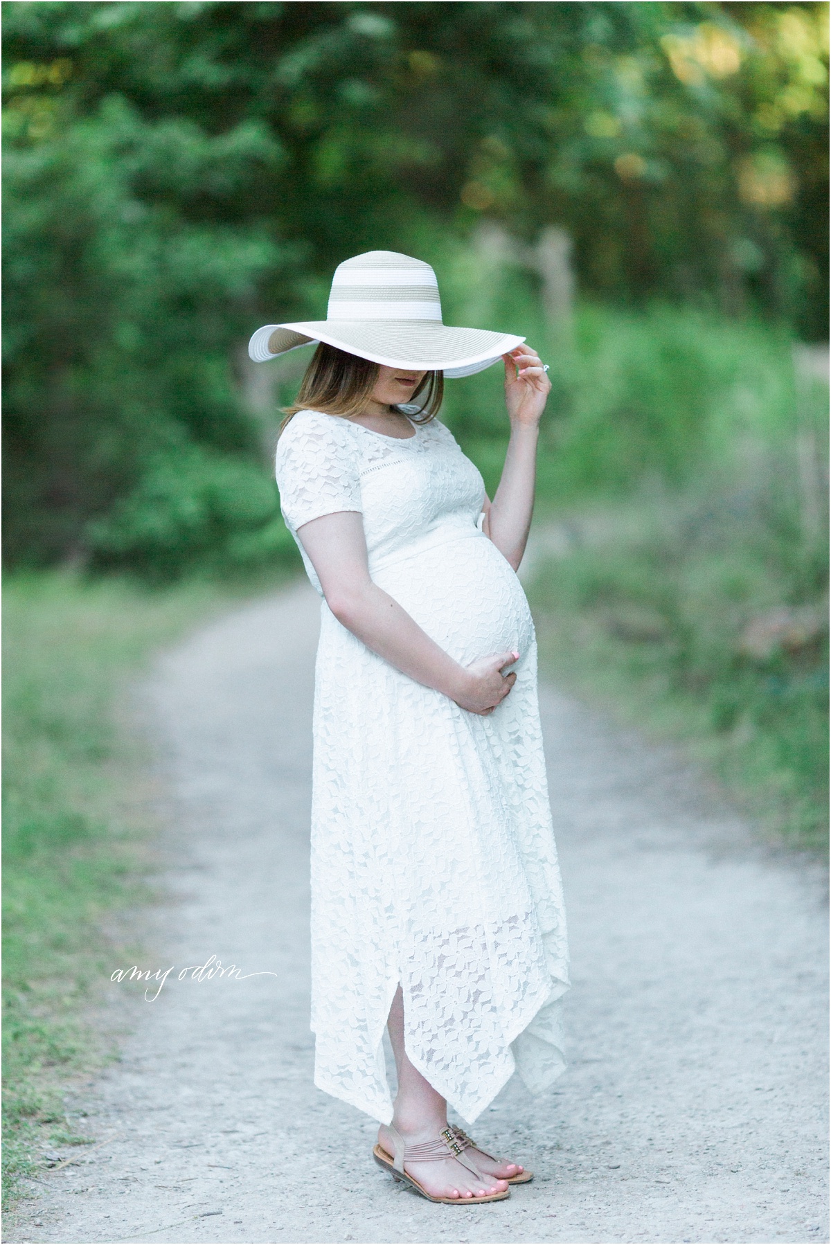 Chalk Ridge Falls maternity photos