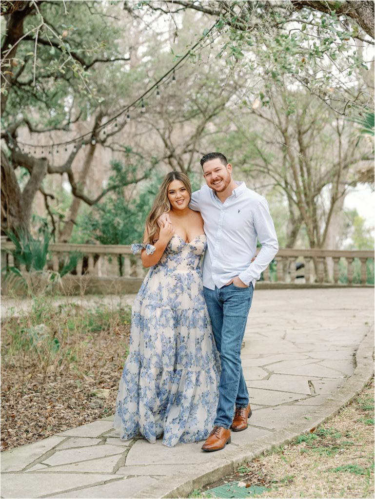Laguna-Gloria-Austin-engagement-Austin-wedding-photographer-Amy-Odom